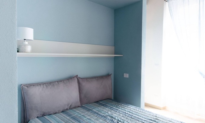 Centro Storico Apartment | Cozy Retreat at The Abode of Philip with Kitchen Amenities