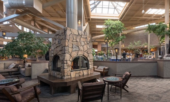 Briargate Hotel | Discover The Academy Hotel Colorado Springs: Family-Friendly Bliss