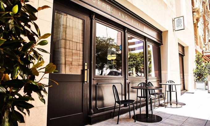 Downtown Dallas Hotel | Elegant The Adolphus: 5-Star Escape with Pool & Spa