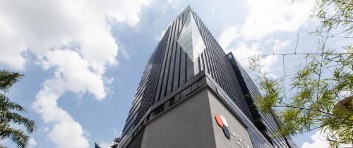 Taman Bukit Pantai Apartment | Pet-Friendly Retreat at The Adora - Bangsar Trade Centre