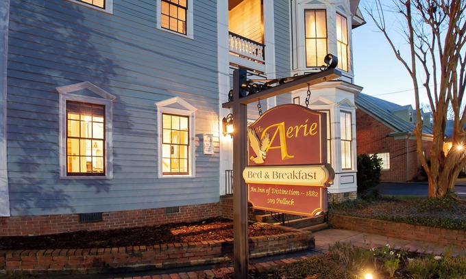 New Bern Bed & Breakfast | Guest Rated 9.8: The Aerie Bed and Breakfast Retreat