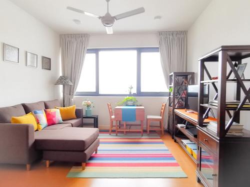 Petaling Jaya Apartment | Discover The Alder - Hub SS2 with Oceanfront Pool Access