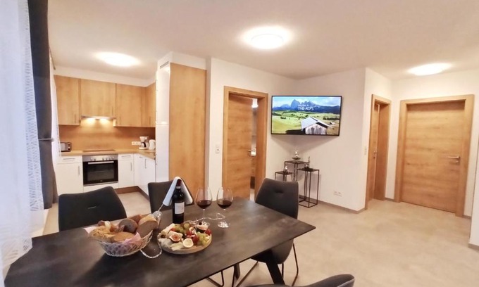 Sautens Apartment | Guest Rated 10/10: Enjoy The AlpenHouse Gligic's Amenities