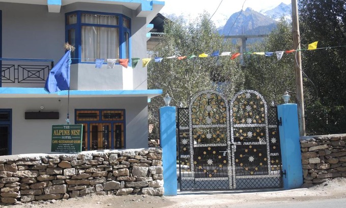 Rekong Peo Hotel | Discover The Alpine Nest Hotel: Guest Rated 9/10 & Breakfast