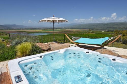 Mishmar HaYarden House | Beautiful Alta Galilea: 3BR with Pool & Ocean View