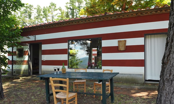 Londa Ski Chalet | The ancient chicken coop a romantic chalet in the quiet green countryside