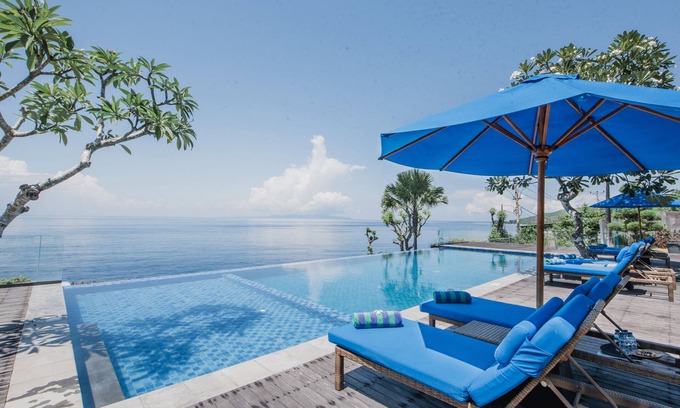 Penida Island Bed & Breakfast | Experience The Angkal Resort: Family-Friendly with Pool & Dining