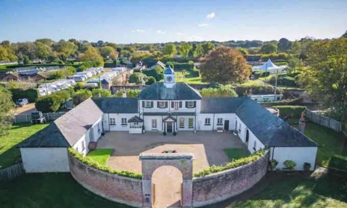 Wimborne Cabin | Family-Friendly Getaway at The Annex at Merley Mews