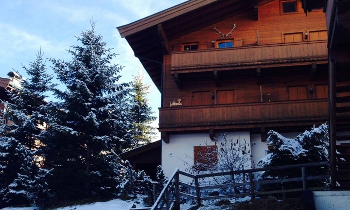 Hochkrimml Apartment | Exceptional Apartment in Hochkrimml with Spa & Pool Access