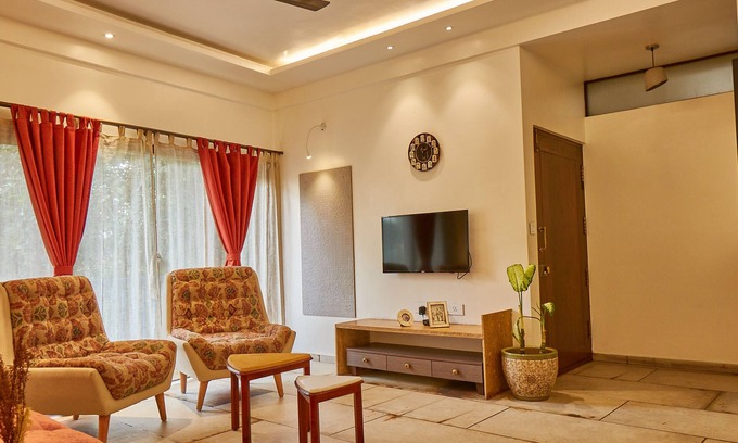 Banswadi Apartment | Relax in Jazminn - Earth: Pet-Friendly Comfort Awaits