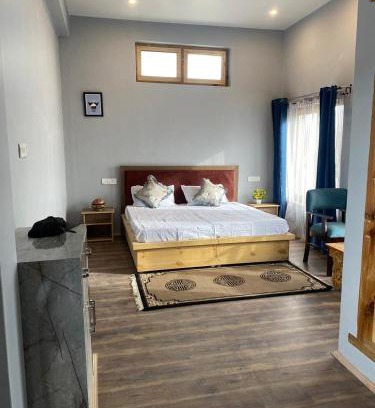 Leh House | Pet-Friendly Retreat at The Apricot House - Rated 10/10!