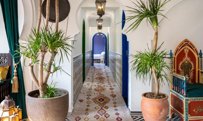 Shapingba Apartment | Discover The Arabian Nights B&B: Family-Friendly Retreat