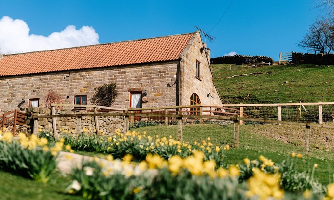 North York Moors National Park Cottage | Pet-Friendly Retreat at The Arches in Scenic Farndale