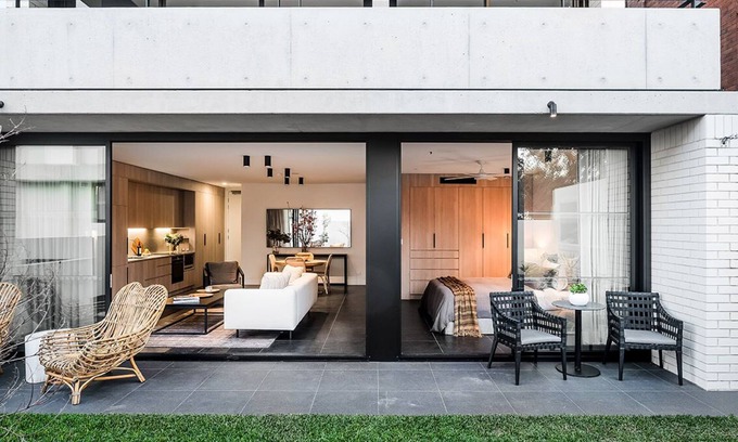 Coogee Apartment | Coogee's Arden 2: Tranquil Garden Apartment Steps from Beach