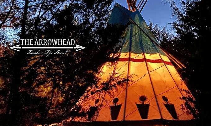 Wills Point Cabin | Discover Arrowhead Tipi Resort: Unique Nomadic Getaways