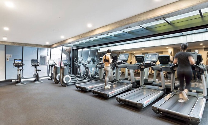 Melbourne Central Business District Apartment | Discover The Art Deco Apartment with Kitchen Amenities