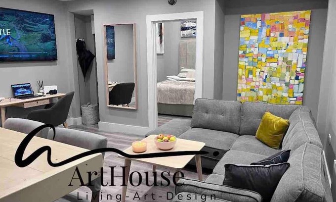 Galway City Centre Apartment | Inviting The Art House 3 Galway - Family and Pet Friendly