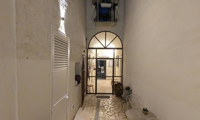 Lucugnano Bed & Breakfast | The Art of Leo