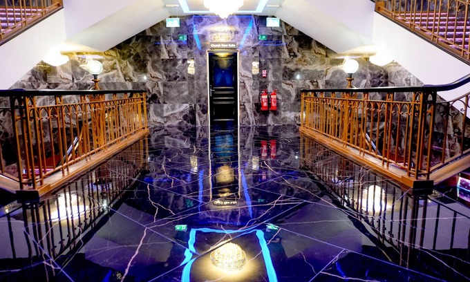 Boston Hotel | Inviting Stay at The Arundell Hotel with Delicious Breakfast