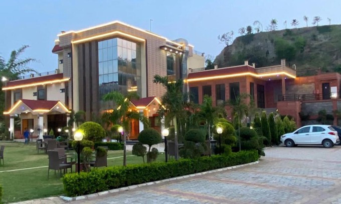 Rupnagar Hotel | Budget-Friendly Stay at The Asanar Hills with Breakfast