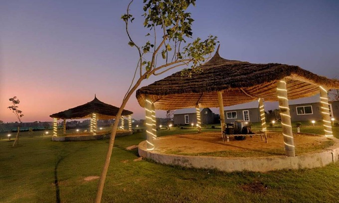 Gurugram Hotel | Discover The Ashoka Farms and Resort: Family-Friendly Getaway