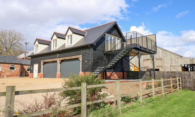 Blackborough End House | Child-Friendly Haven: The Attic with 9.4/10 Guest Rating