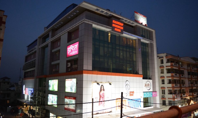 Patna Hotel | Discover AVR Hotels & Banquets: Family-Friendly Stays
