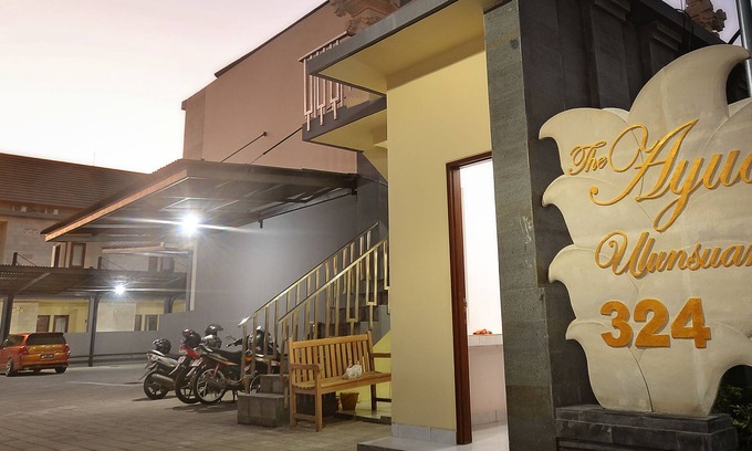 Imam Bonjol Hotel | Budget-Friendly Stay at The Ayudya Ulun Suan with Breakfast