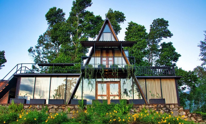 Imbulpe Cabin | Experience Comfort at The Backyard Blangoda - 5 Star Stay