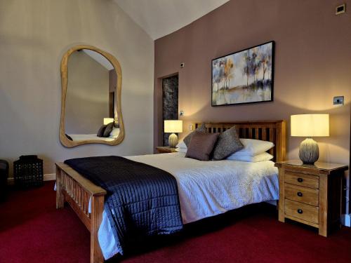Church Minshull Hotel | Discover The Badger Inn: Accessible Stay with Breakfast