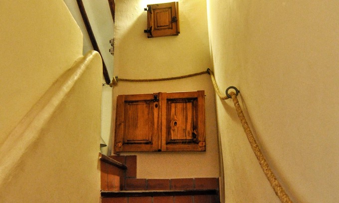 Luque Cottage | Relax at The Balcony of the Olive Trees with Private Pool