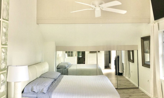 Buckingham Apartment | Stylish Balcony Penthouse at Heart of Palms Ranch