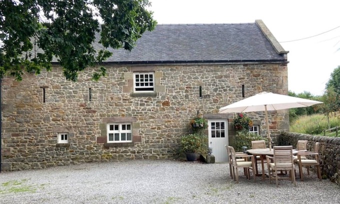 Longnor House | Explore The Barn at Ivy House Farm in the Peak District