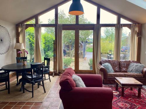 Heptonstall House | Pet-Friendly Retreat at The Barn at Star Chamber Farm