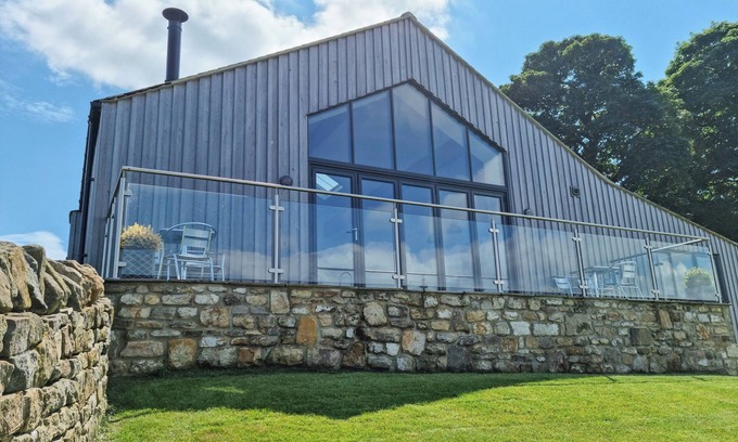 North Bitchburn Cottage | Experience Comfort and Convenience at The Barn