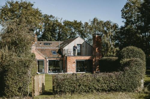 Kinoulton House | Relax at The Barn: Pet and Child Friendly Getaway