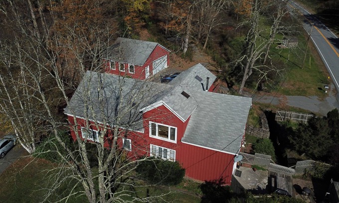 Denver Other | Relax at The Barn Loft: Streamside Living & Family Friendly