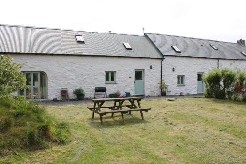 St Brides House | Pet-Friendly Retreat: The Barn @ Mill Haven Place Cottage
