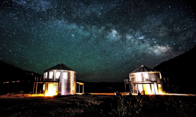 Glendale Other | Discover The Barn Silo Near East Zion & Bryce Canyon