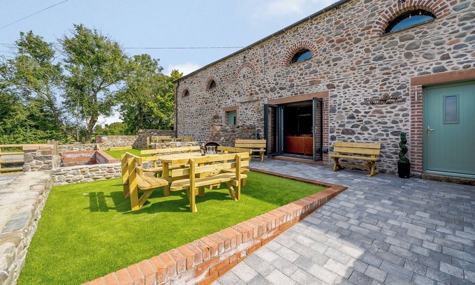 Wigton Cottage | Experience a Fabulous Holiday in a Scenic Barn Conversion