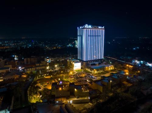 Karbalā’ Hotel | Discover The Baron Hotel - Karbala: 5-Star Comfort & Amenities