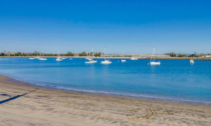 South Mission Beach House | Family-Friendly Retreat at The Bayside Mermaid Near the Bay