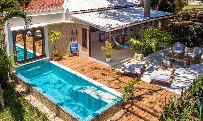 Diani Beach Cottage | The Beach Cottage - Beautiful Beach Front Retreat