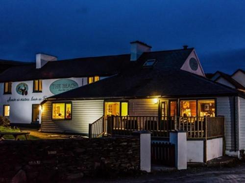 Inishbofin Bed & Breakfast | Beachfront Retreat with Breakfast and Family-Friendly Amenities