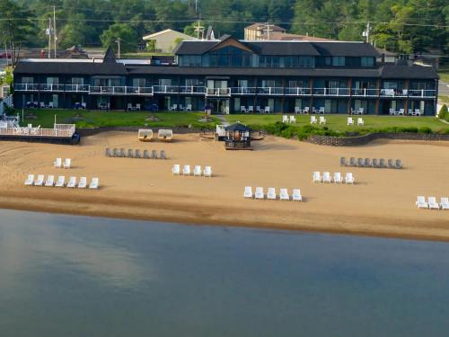 Traverse City Hotel | Discover The Beach Haus - Traverse City with Private Beach