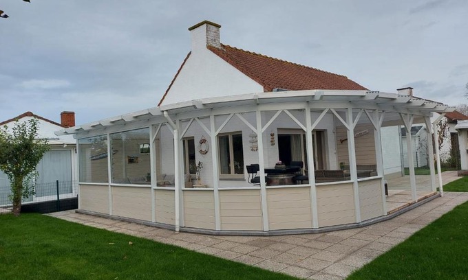 Lombardsijde House | Unwind at The Beach House: Pet-Friendly Oceanfront Retreat