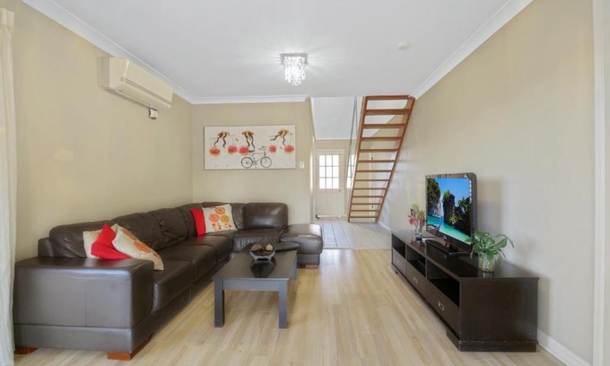 Eden Apartment | Beach Retreat Eden: Family-Friendly Getaway with Kitchen