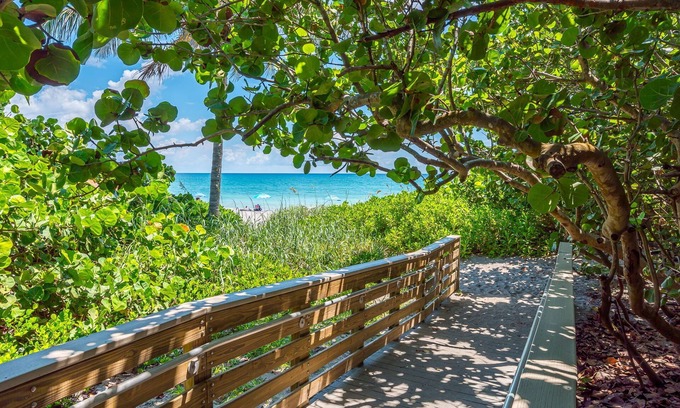 Juno Beach Condo | Beachside Retreat at Juno Beach Landings 3 - Perfect Getaway!