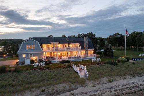 Mattapoisett House | The Beachfront Estate: Breathtaking Ocean Views Await