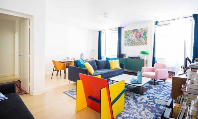 Saint-Merri Apartment | Discover the Allure of Venice: 4-Star Family-Friendly Stay